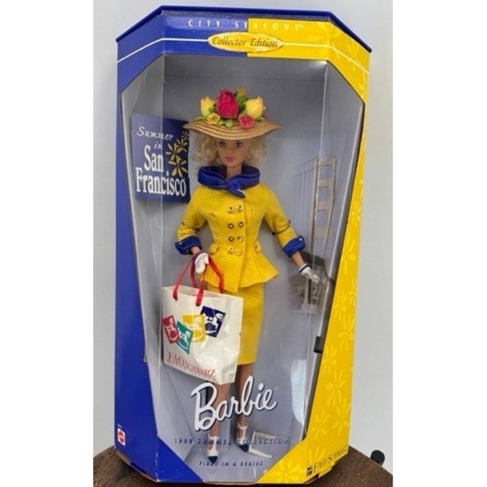 Vintage Barbie NEW Summer San Francisco Seasons 1997 Collector FAO Schwarz